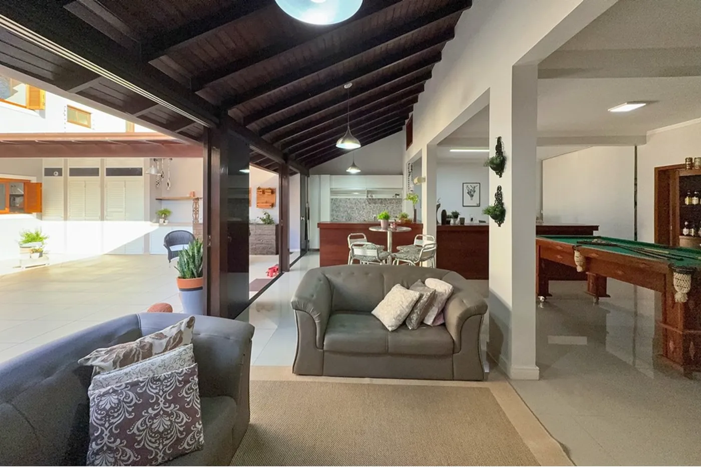 SJI 126 Casa 610241038-7 - REMAX 520 Exclusividades — foto 2