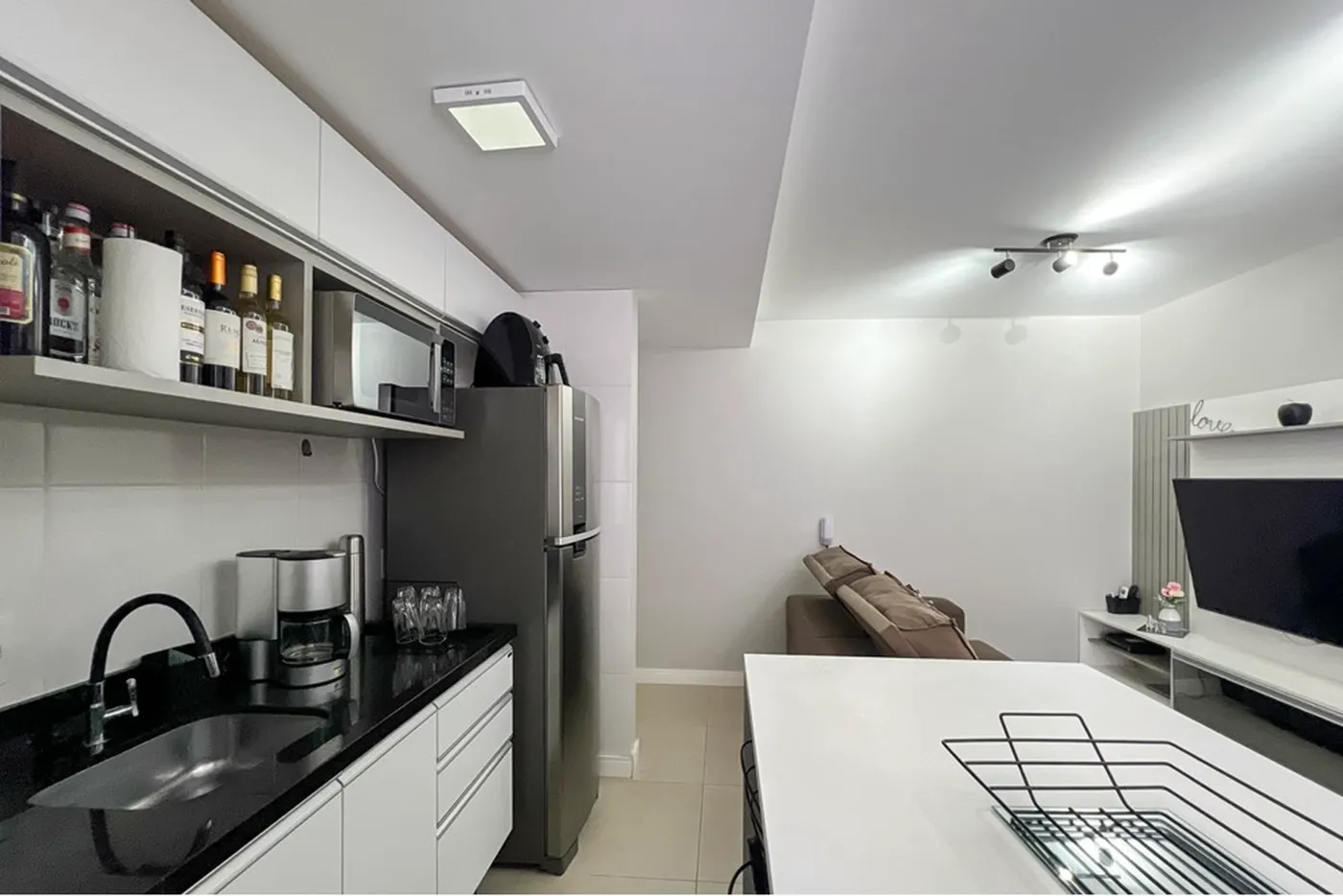 EVAJR 1390 Apto 612651031-43 - REMAX Pillares Exclusividades — foto 2