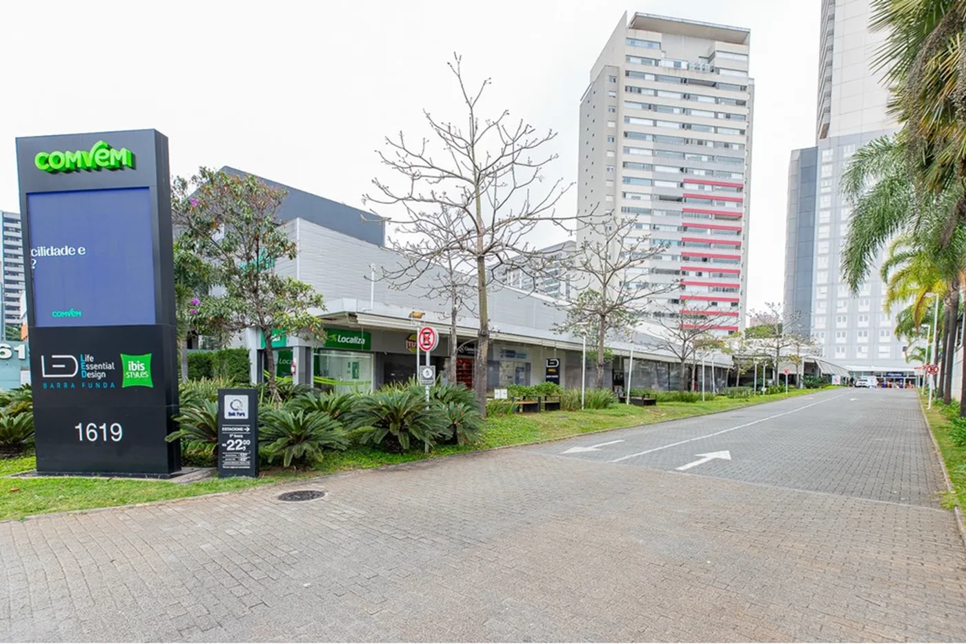 VDBFMDSV 1619 Sala 601241057-15 - REMAX Ville Exclusividades — foto 3