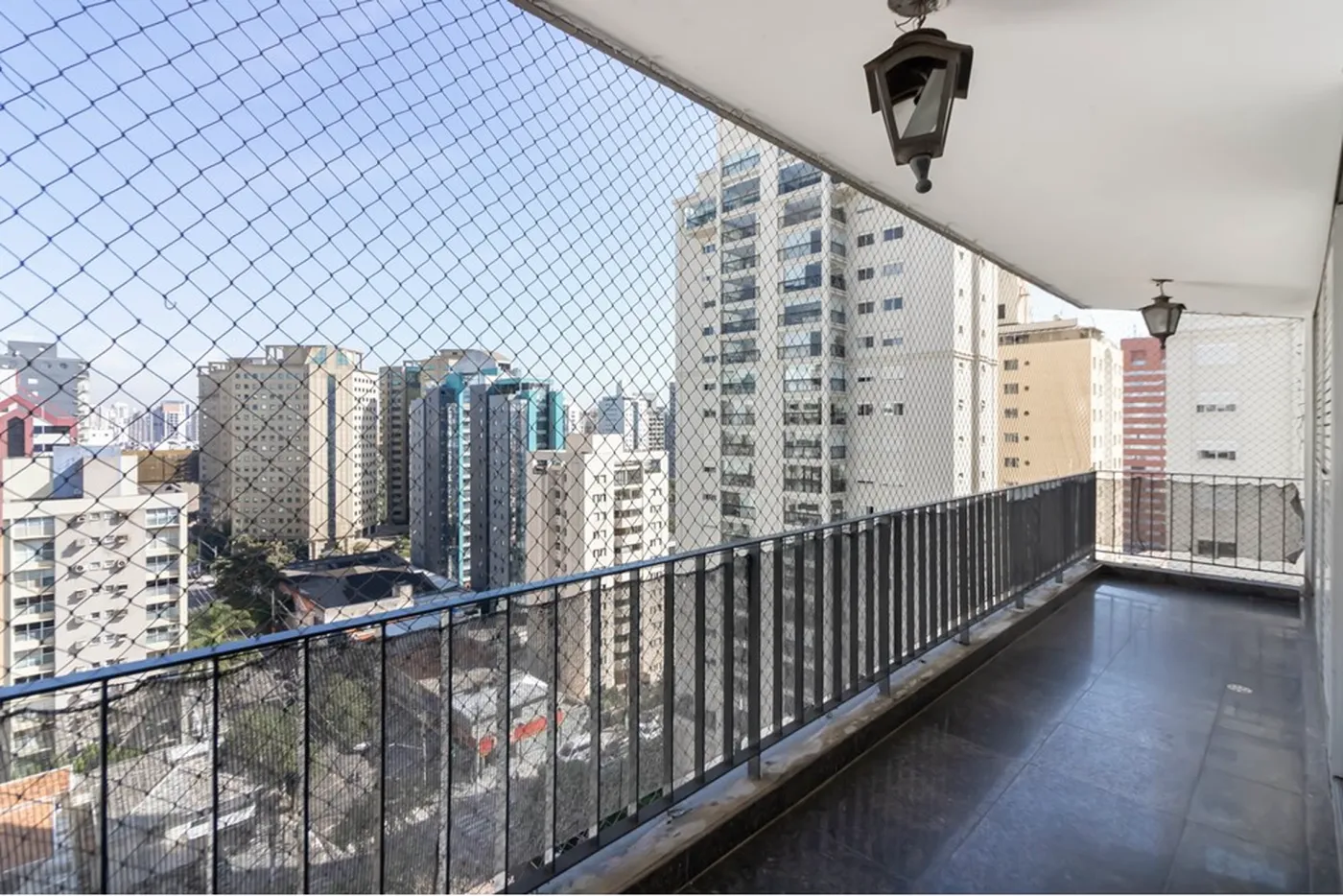 MJ 144 Apto 601721050-8 - REMAX Front Exclusividades