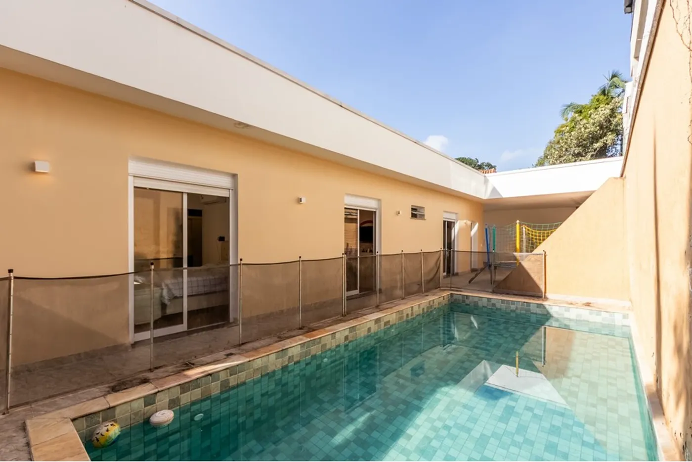 JMMRP 245 Casa 601081013-32 - REMAX Lepex Exclusividades — foto 2