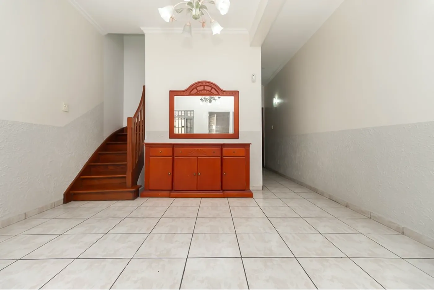 ADSPG 109 Casa 602291041-27 - REMAX B12 Exclusividades