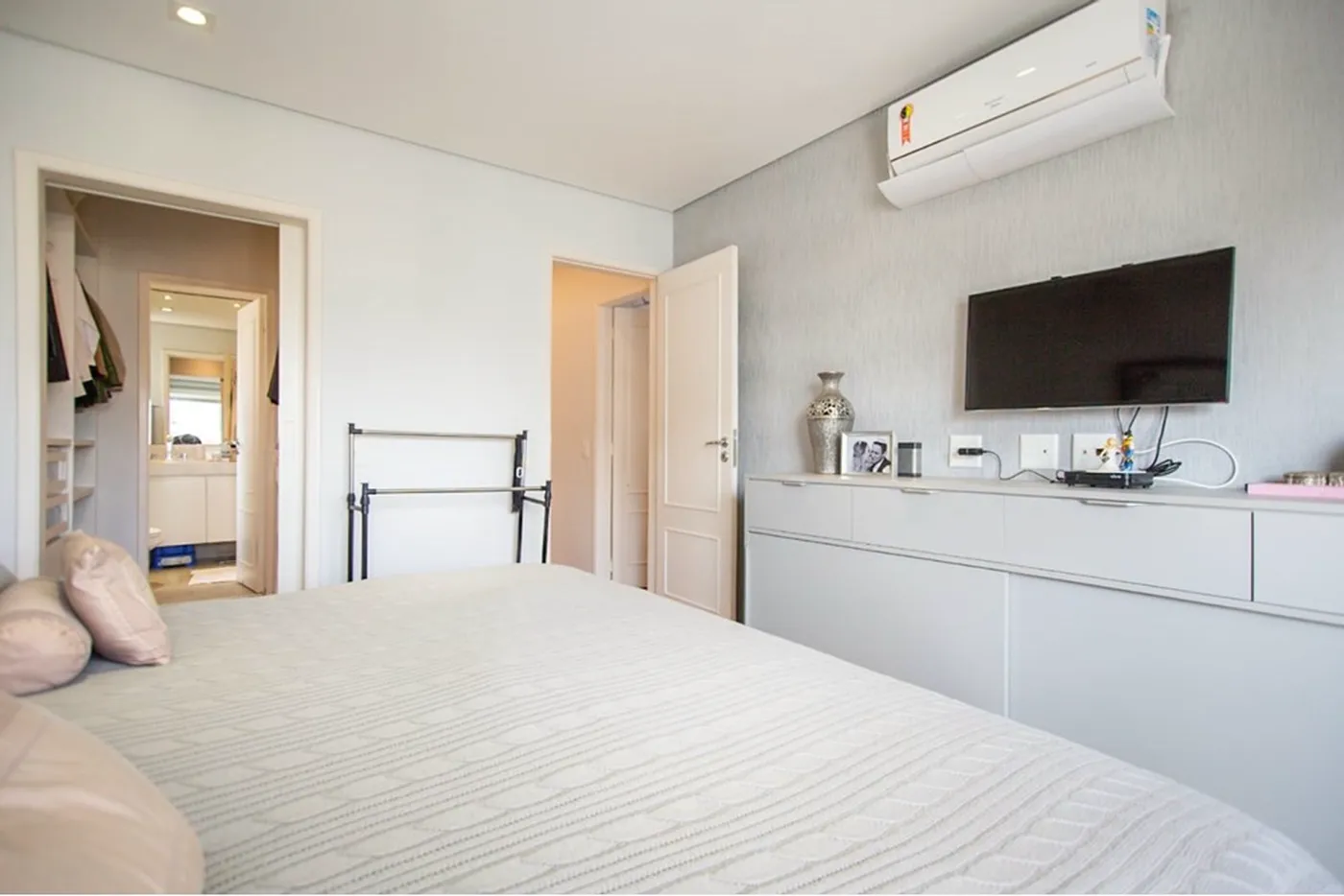 SCCB 1057 Apto 601081011-63 - REMAX Lepex Exclusividades — foto 2