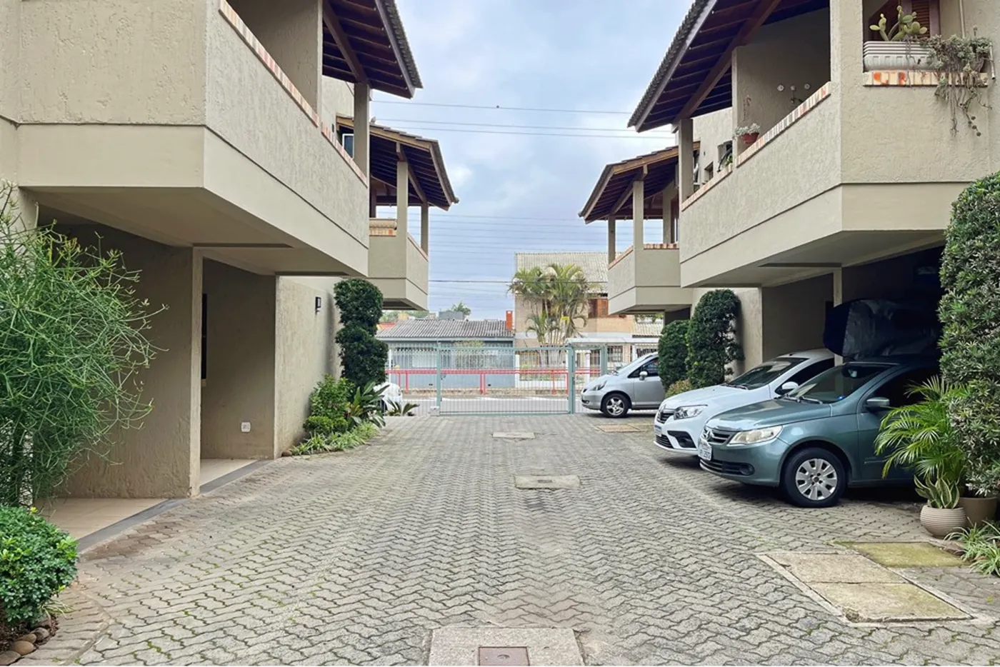 GG 126 Casa 610191048-35 - REMAX Casa Sul Exclusividades — foto 4