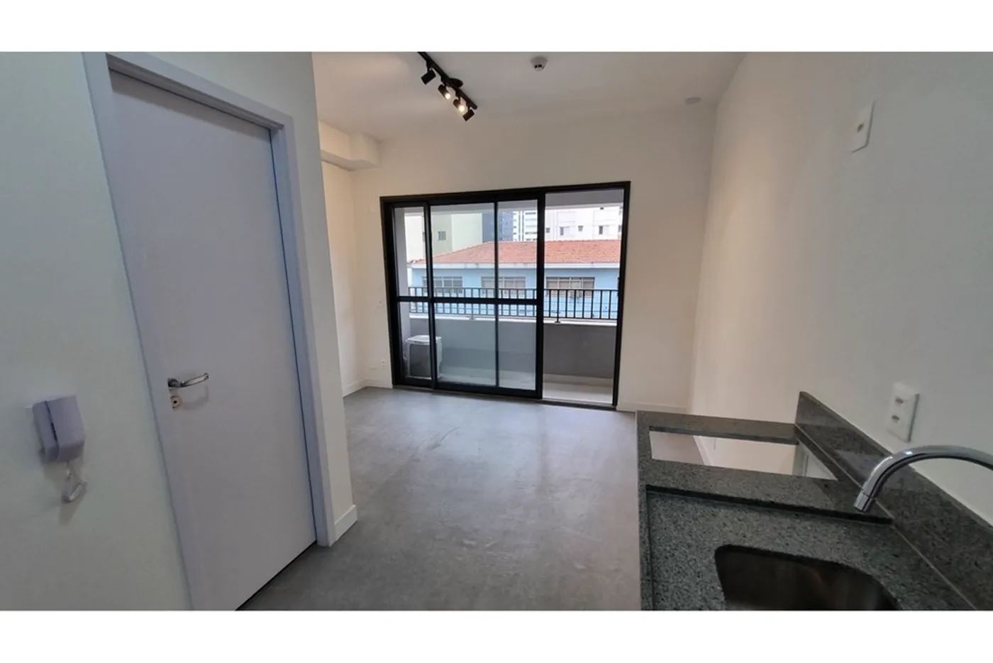 BMLG 134 Apto 601361016-158 - REMAX Trio Exclusividades