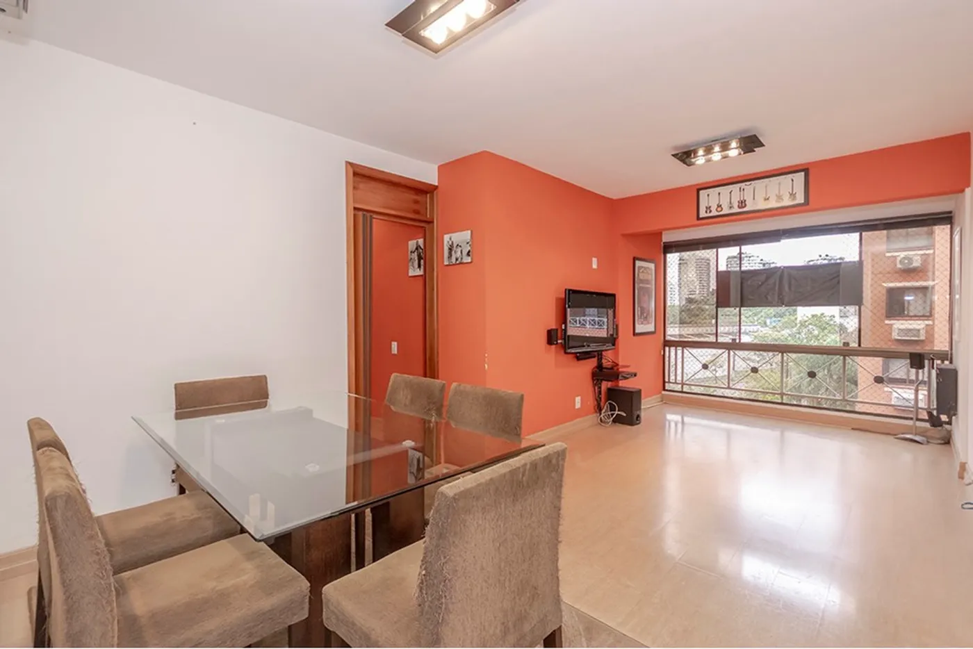 CDPEDS 905 Apto 612481082-48 - REMAX Andar de Cima Exclusividades