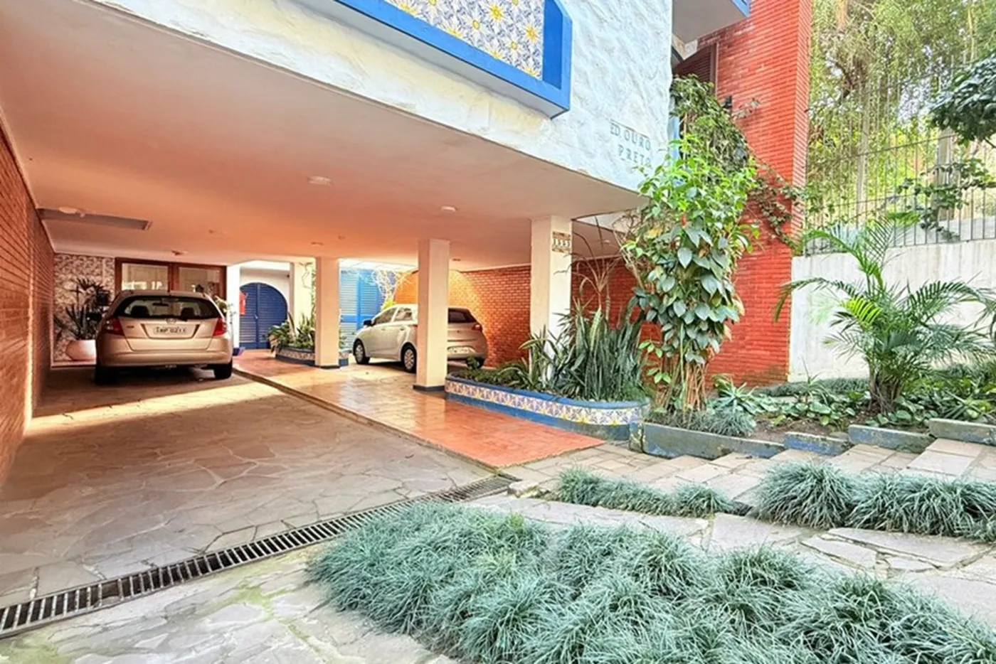 HCVK 1553 Apto 610291035-3 - REMAX Capital Park Exclusividades