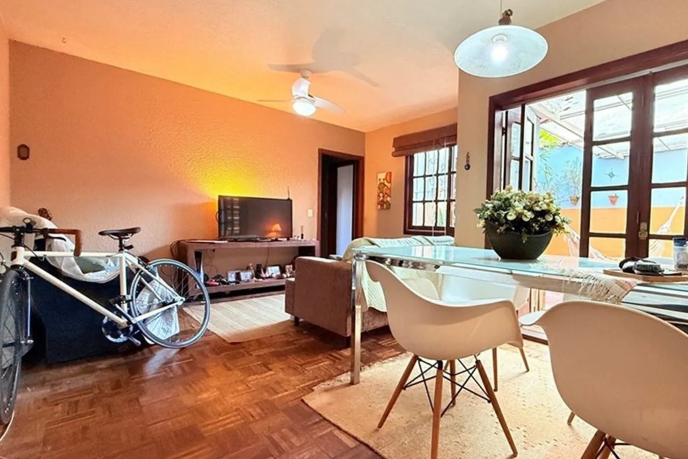 HCVK 1553 Apto 610291035-3 - REMAX Capital Park Exclusividades — foto 2