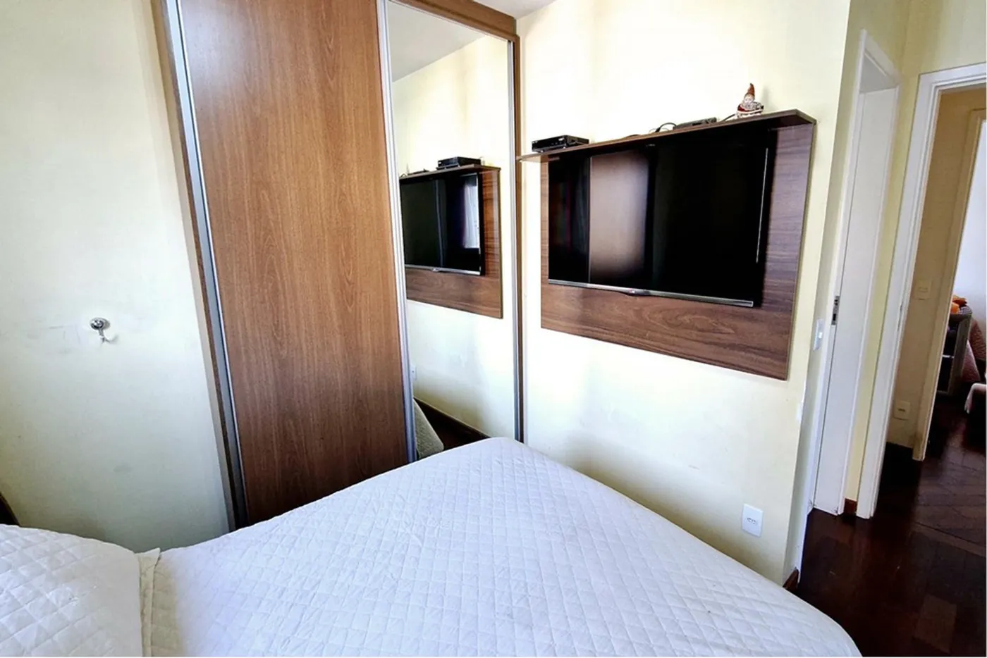 BB 66 Apto 601361052-84 - REMAX Trio Exclusividades — foto 3