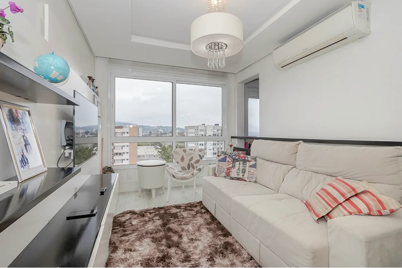 PFG 90 Apto 612481002-125 - REMAX Andar de Cima Exclusividades
