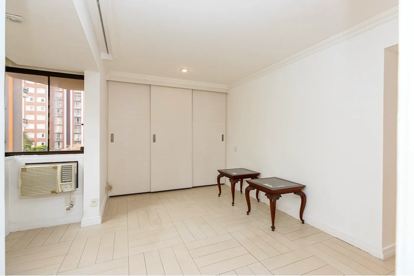 MM 49 Apto 601241044-38 - REMAX Ville Exclusividades — foto 2