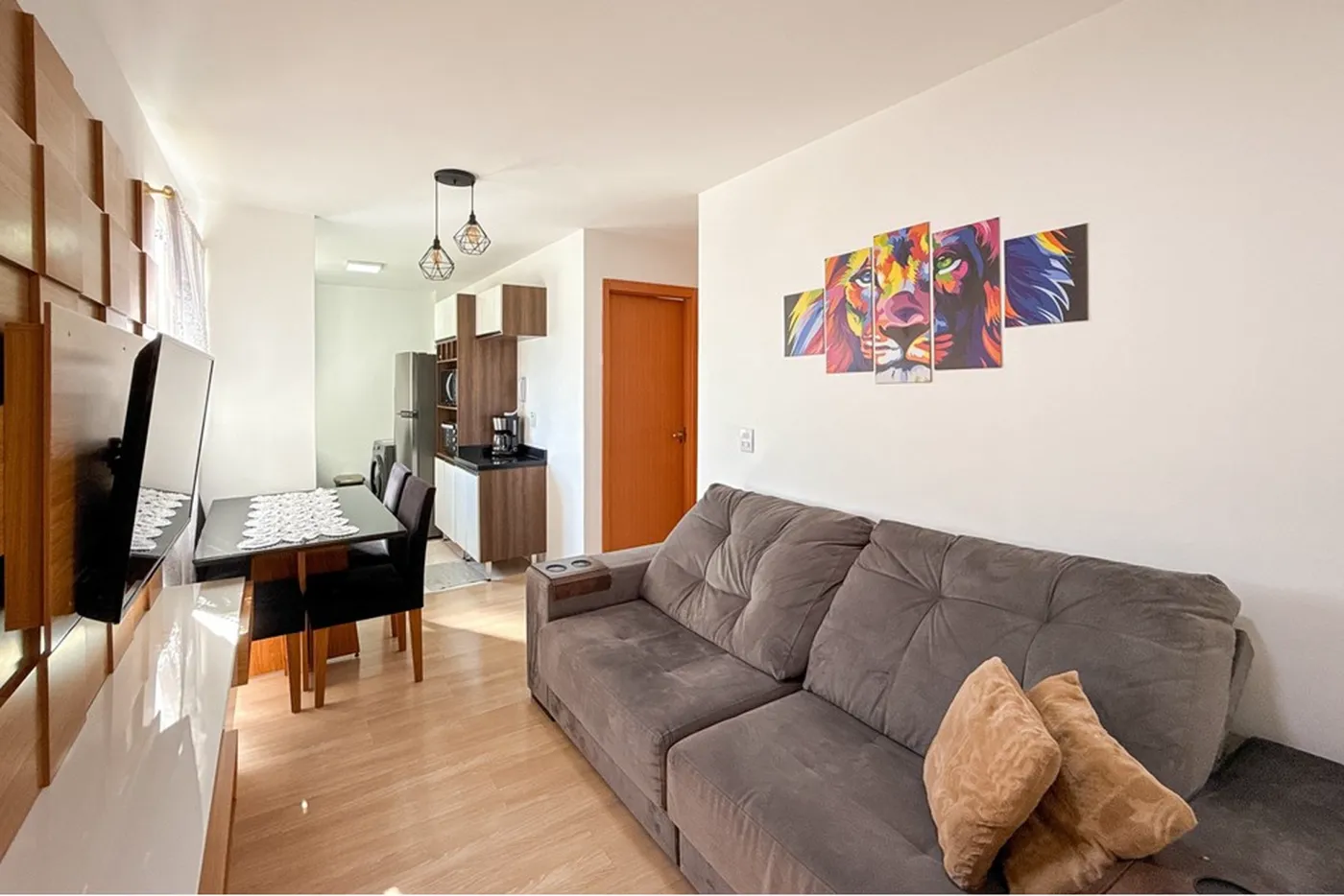 EVB 3521 Apto 612651041-18 - REMAX Pillares Exclusividades