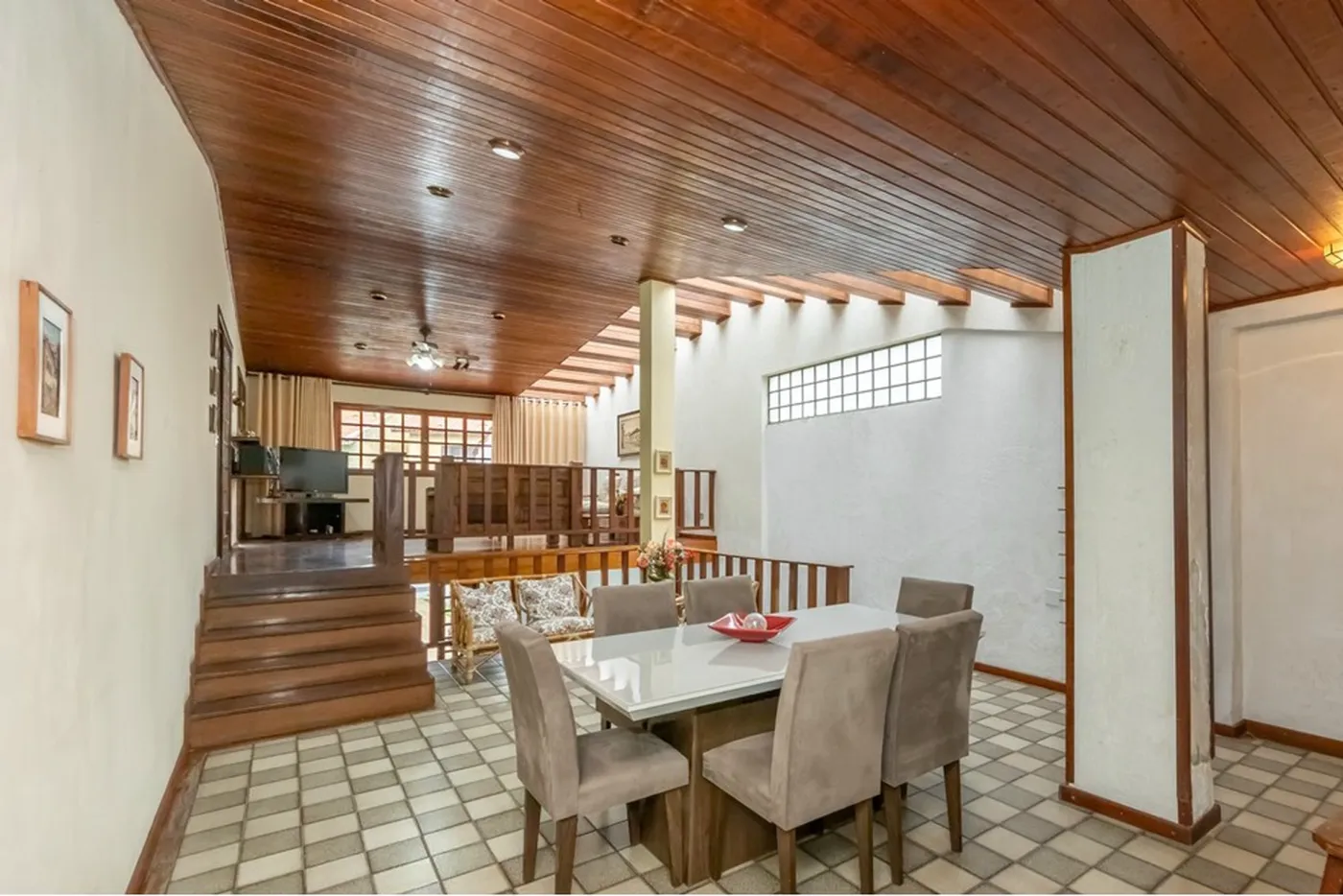 PMMBS 120 Casa 602291040-18 - REMAX B12 Exclusividades