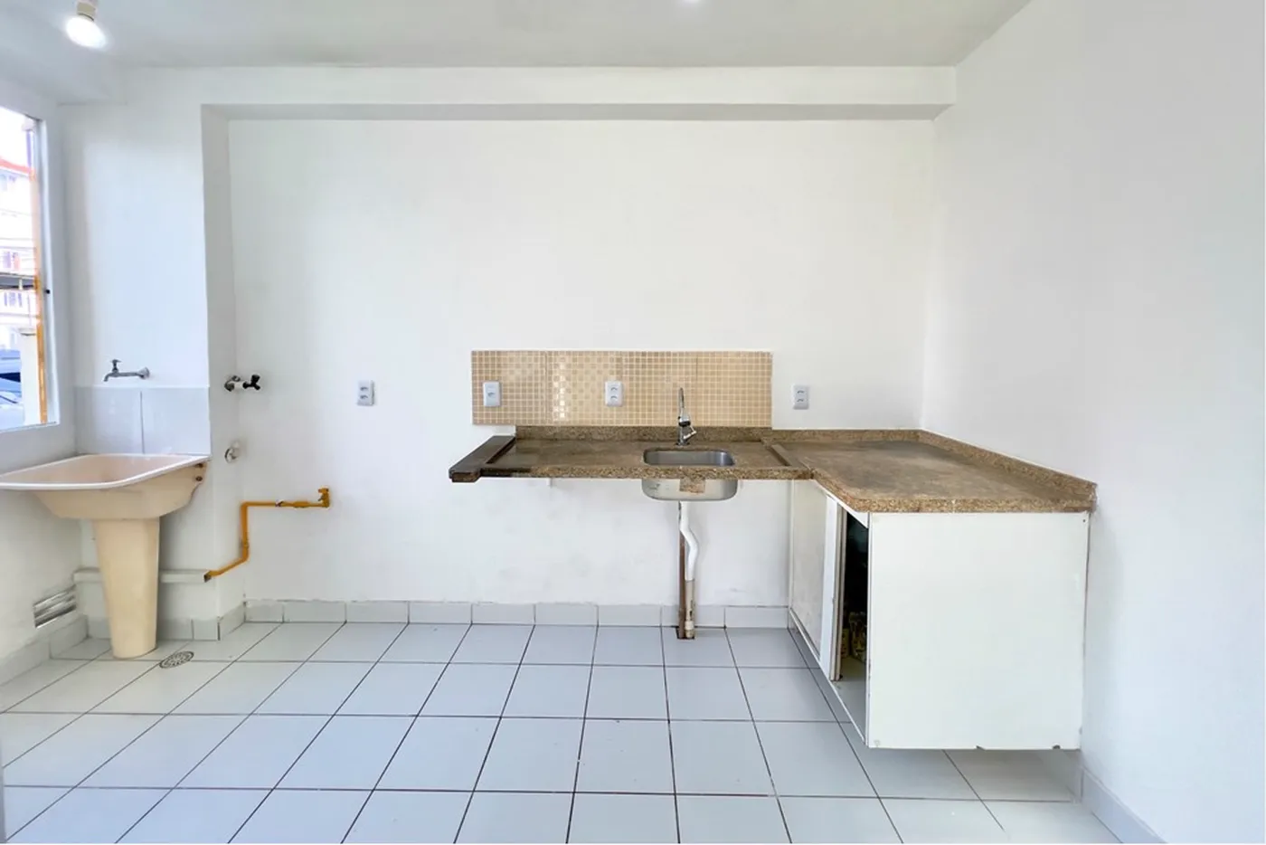 FDJB 1852 Apto 610241030-42 - REMAX 520 Exclusividades — foto 3