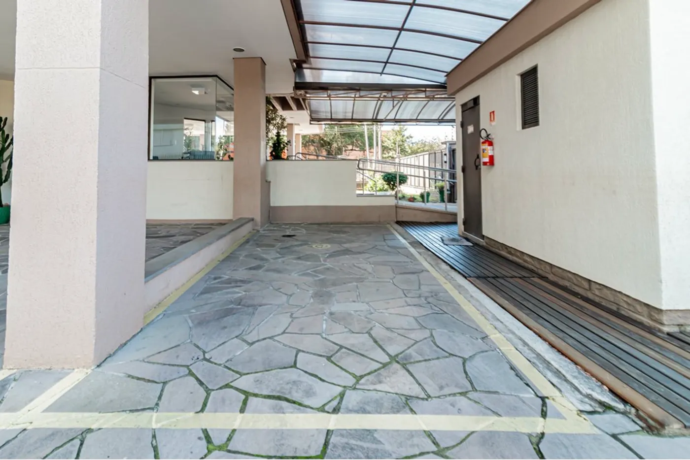 MDDDJ 942 Apto 610221010-15 - REMAX Donno Exclusividades — foto 2
