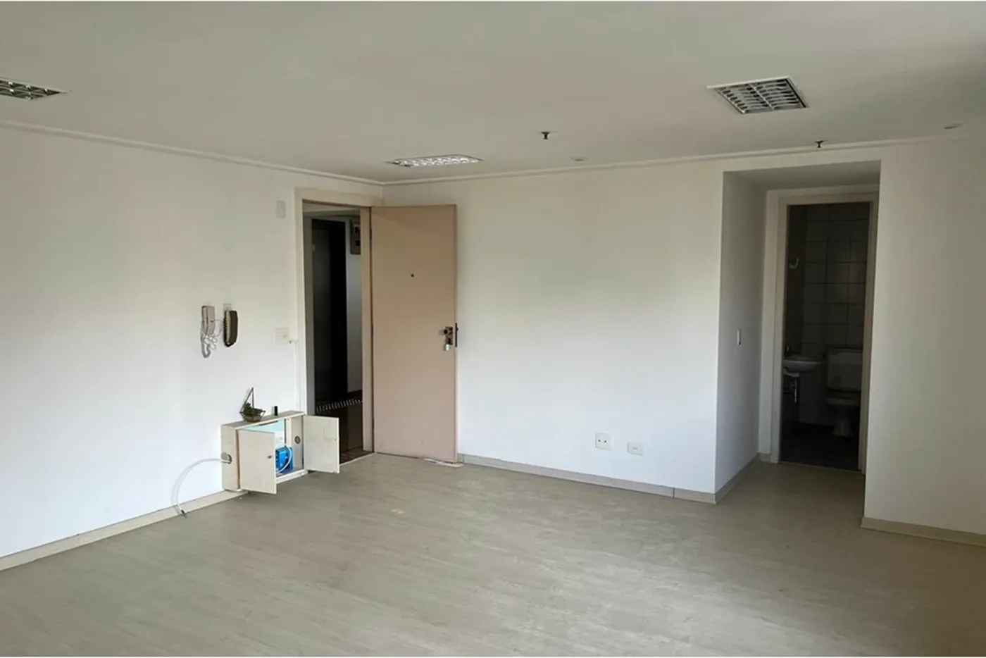 SCA 672 Sala 601081090-12 - REMAX Lepex Exclusividades — foto 3