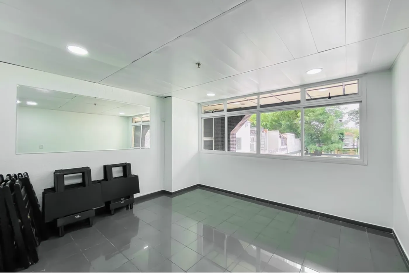 CBVJD 3720 Sala 601371045-8 - REMAX Boutique Exclusividades — foto 2