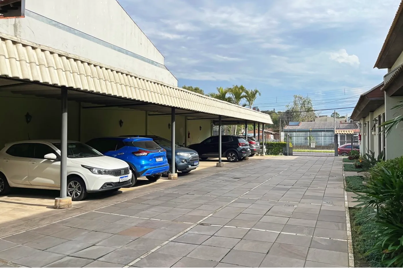 CC 206 Casa 610191037-91 - REMAX Casa Sul Exclusividades — foto 4
