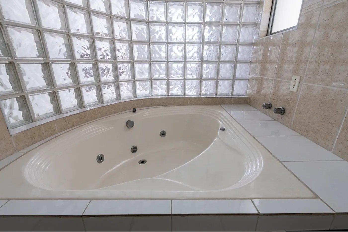 IDC 133 Apto 601971051-51 - REMAX Empire Exclusividades — foto 5