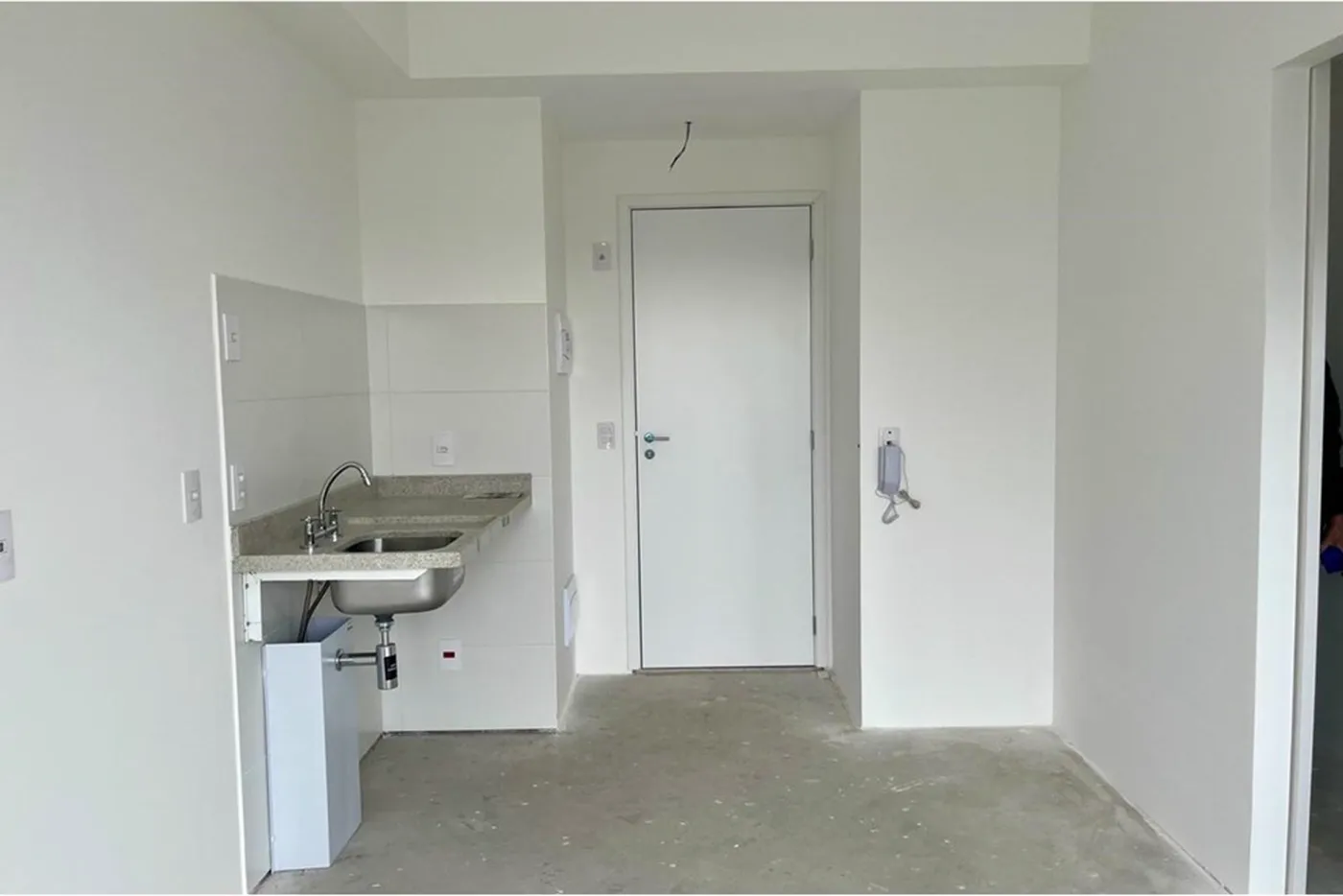 BEB 148 Apto 601081090-13 - REMAX Lepex Exclusividades — foto 2