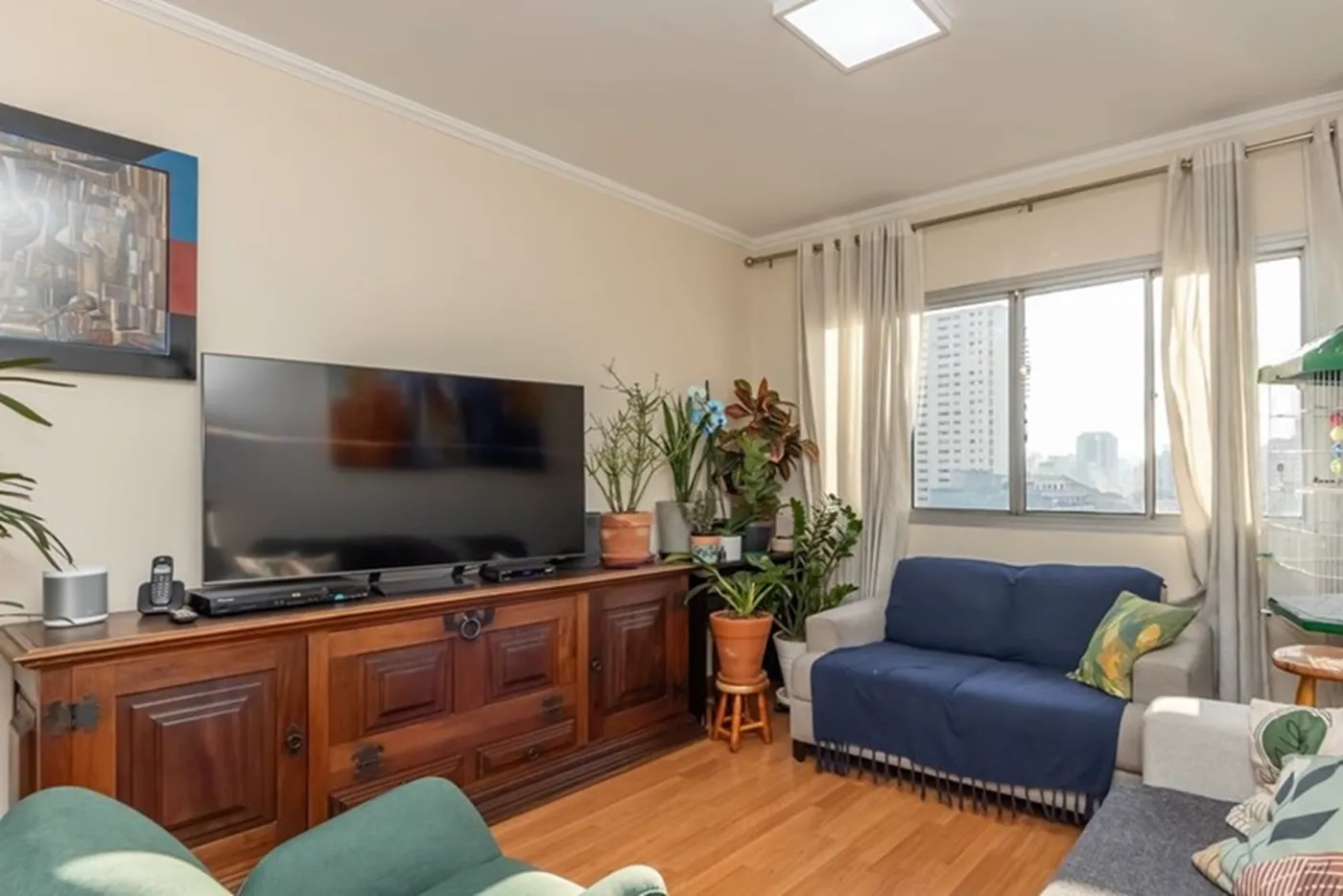 AM 495 Apto 601241033-92 - REMAX Ville Exclusividades