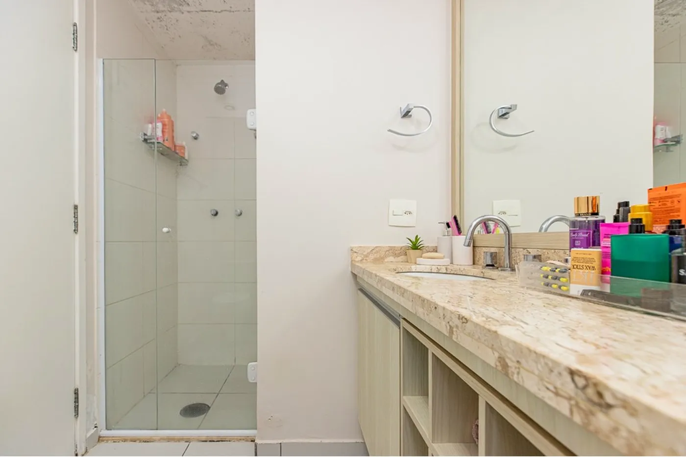BVCS 75 Apto 601241033-95 - REMAX Ville Exclusividades — foto 2