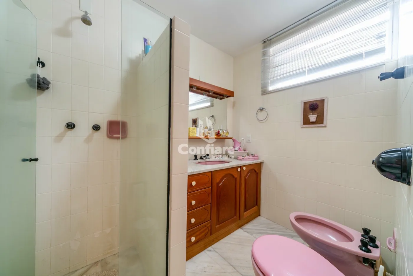 Plano Alto Apto 19909 - Confiare Cia Imobiliaria Exclusividades — foto 4