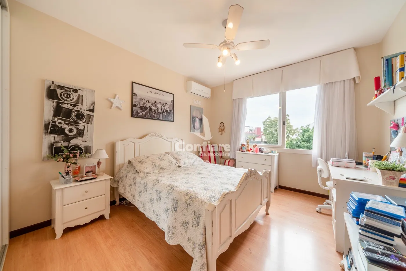 Plano Alto Apto 19909 - Confiare Cia Imobiliaria Exclusividades — foto 3
