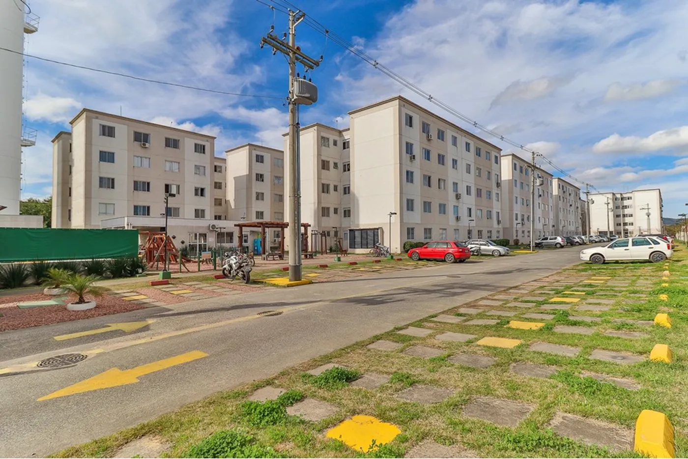 RSPN 931 Apto 610191054-8 - REMAX Casa Sul Exclusividades — foto 2