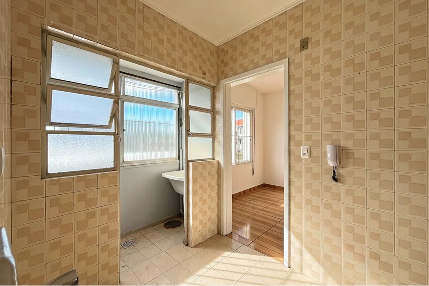 TN 700 Apto 610101004-56 - REMAX Tri Exclusividades — foto 2