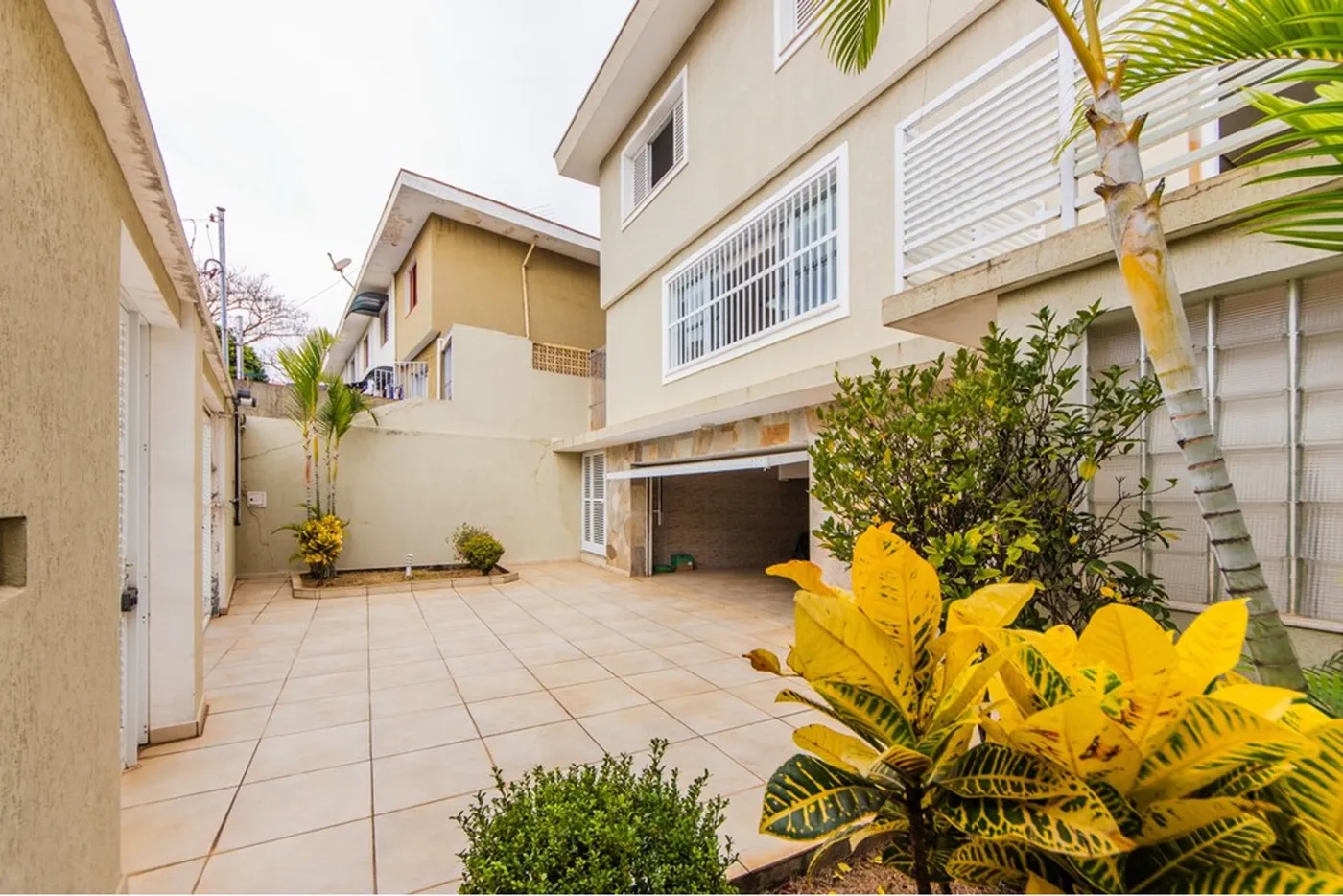 VEDDL 51 Casa 602291040-9 - REMAX B12 Exclusividades