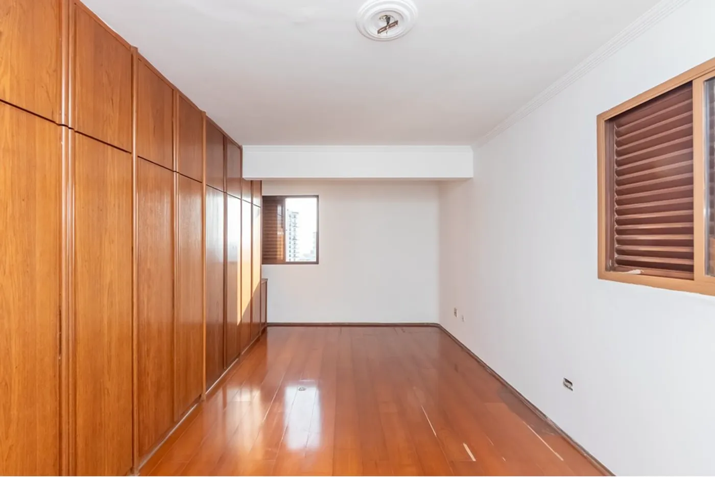 VAA 172 Apto 601721052-3 - REMAX Front Exclusividades — foto 3