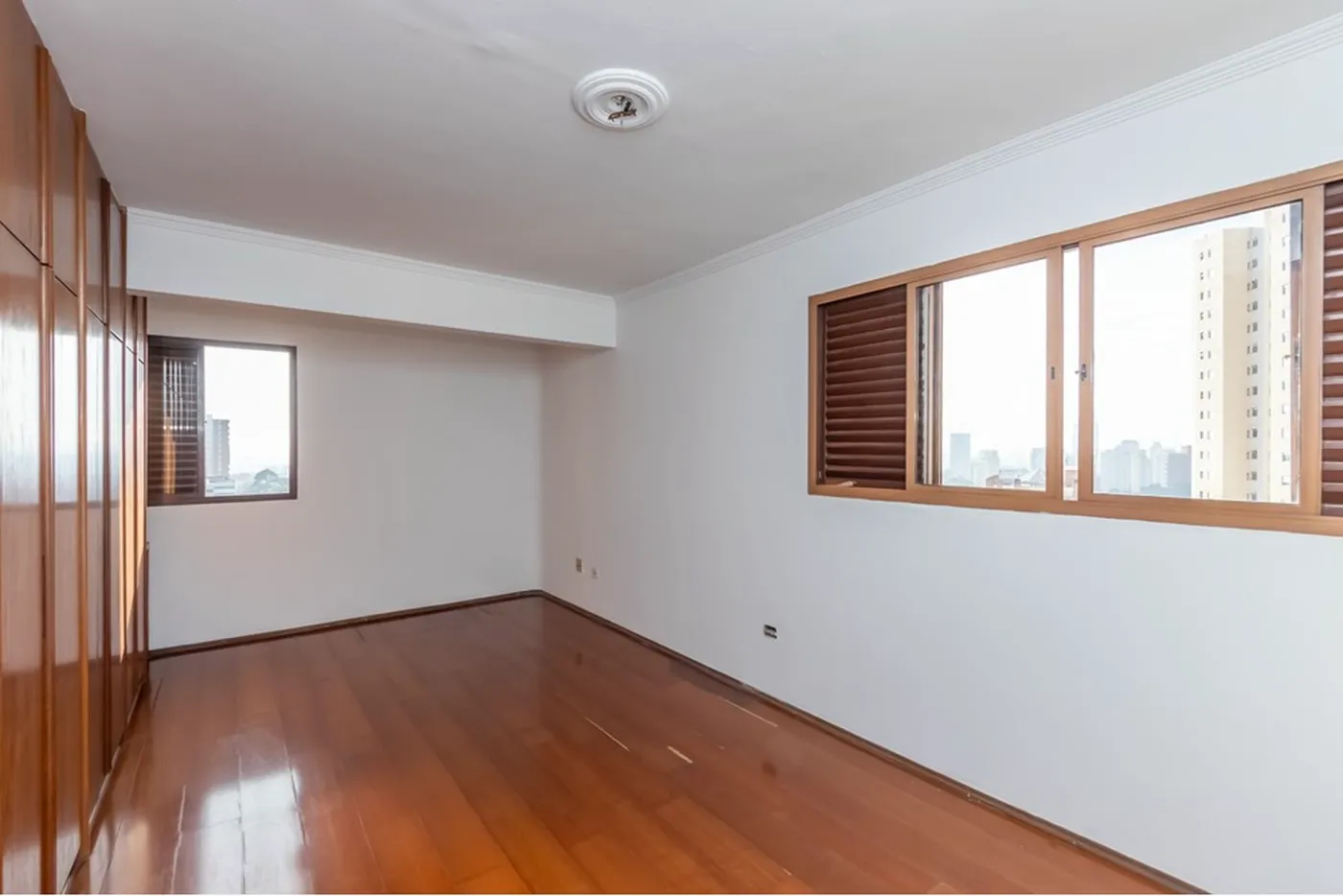 VAA 172 Apto 601721052-3 - REMAX Front Exclusividades — foto 4
