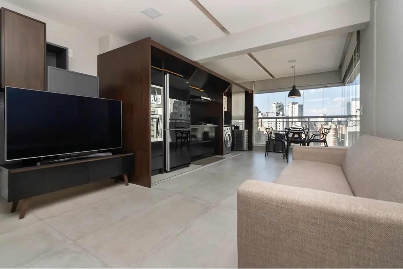 BVP 363 Apto 601481005-200 - REMAX Comunità Exclusividades