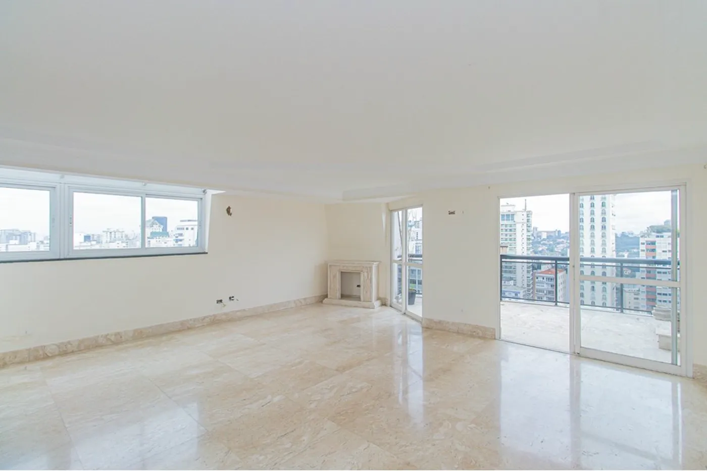HH 870 Apto 601081011-69 - REMAX Lepex Exclusividades