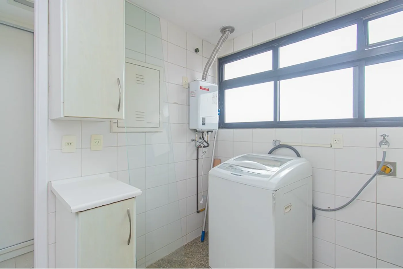HH 870 Apto 601081011-69 - REMAX Lepex Exclusividades — foto 2