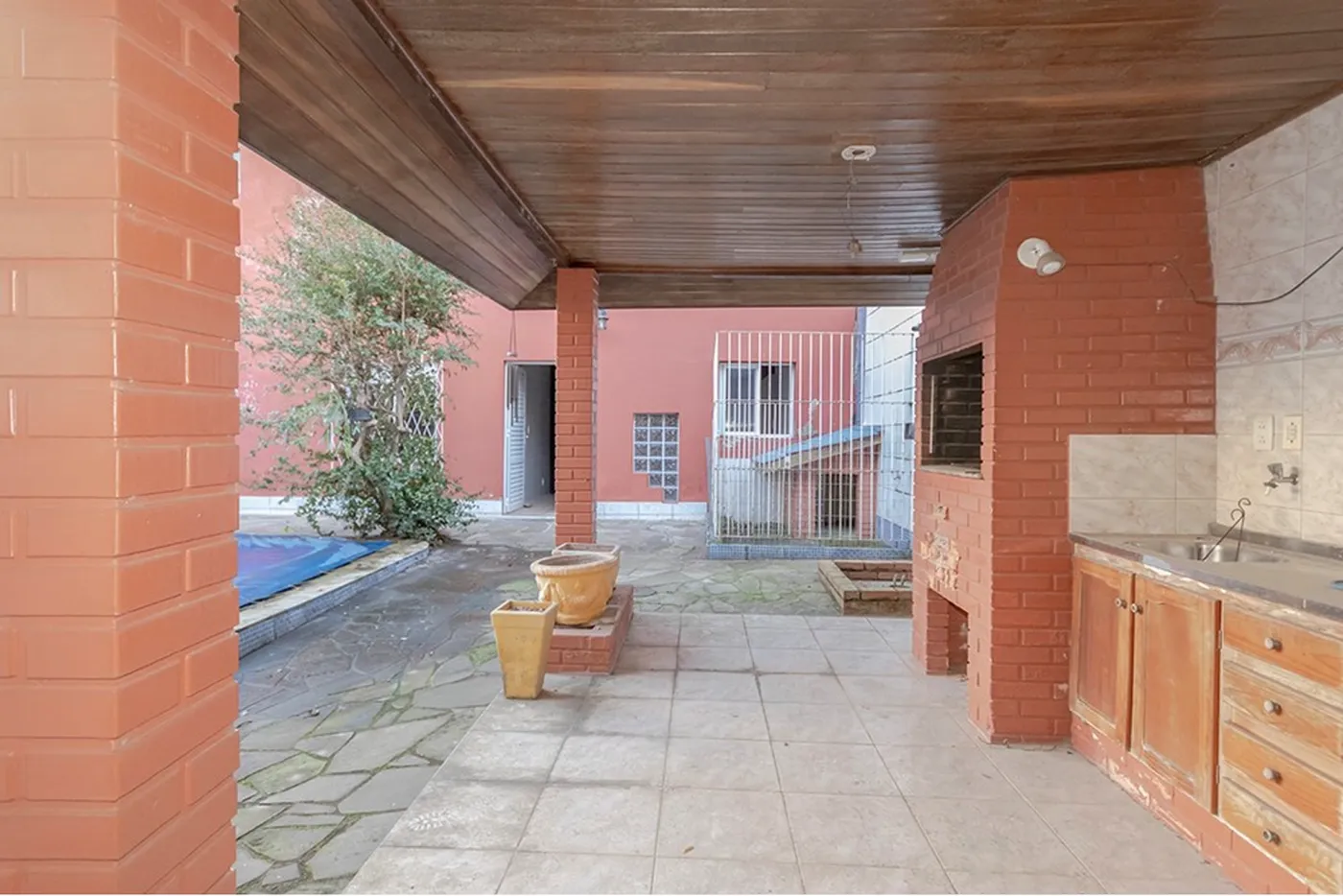 JPJH 113 610291021-176 - REMAX Capital Park Exclusividades — foto 2