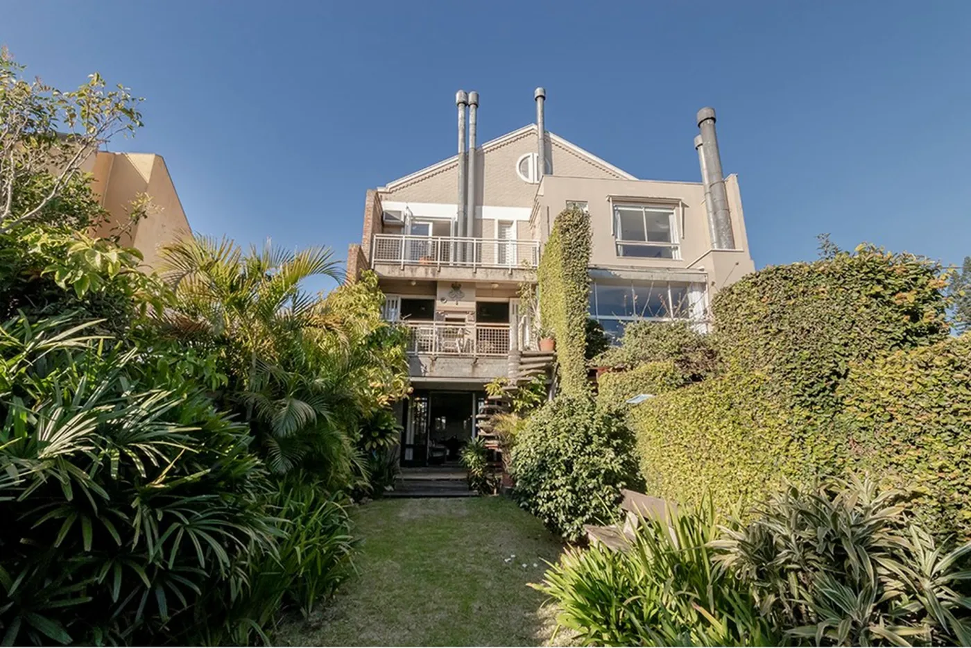 CDPGBV 618 Casa 612481096-3 - REMAX Andar de Cima Exclusividades