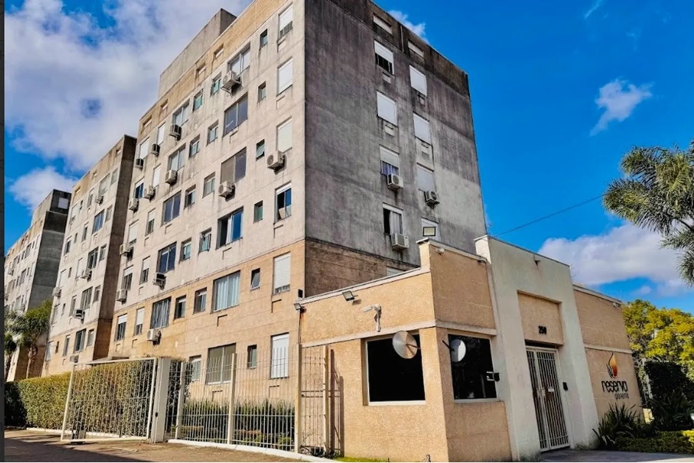 IJB 250 Apto 610441002-18 - REMAX Diamond Orla Exclusividades