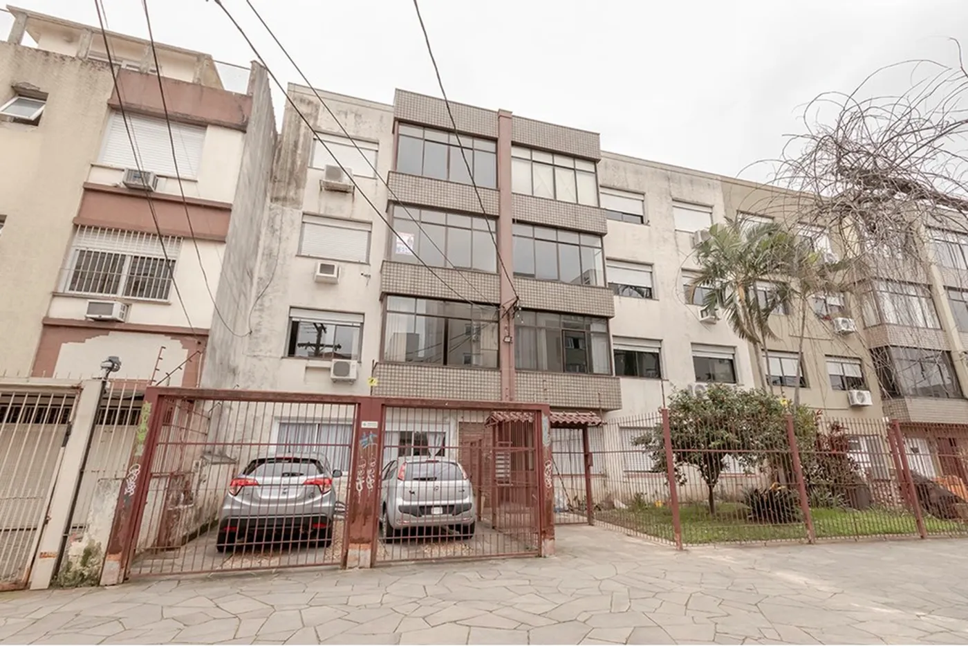 MDBDG 724 Apto 612481004-83 - REMAX Andar de Cima Exclusividades