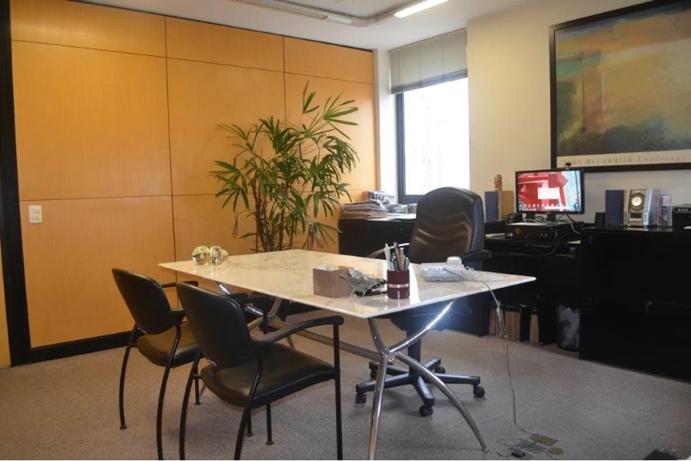PDHDM 644 Sala 601241057-22 - REMAX Ville Exclusividades