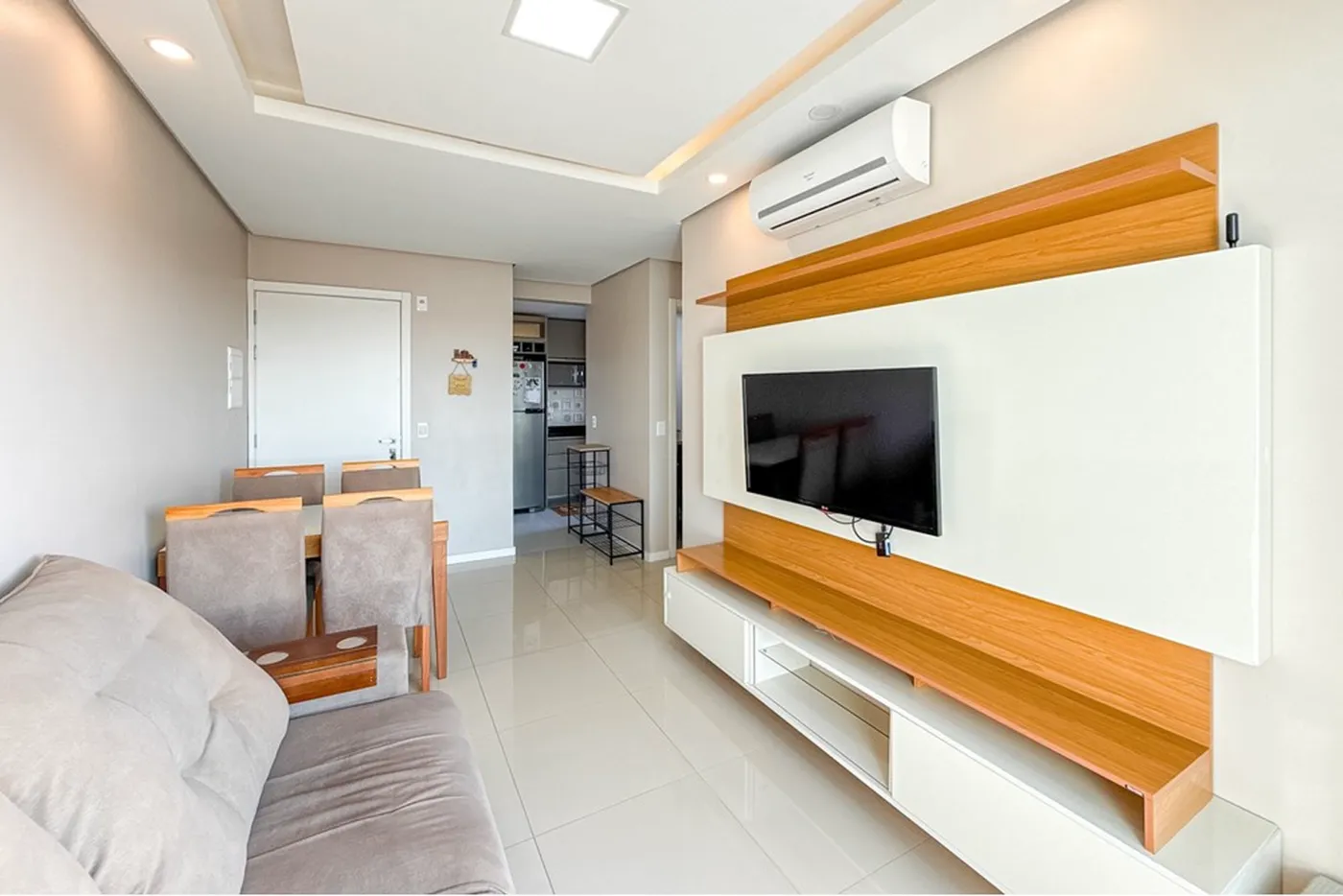 NSC 624 Apto 612651005-92 - REMAX Pillares Exclusividades