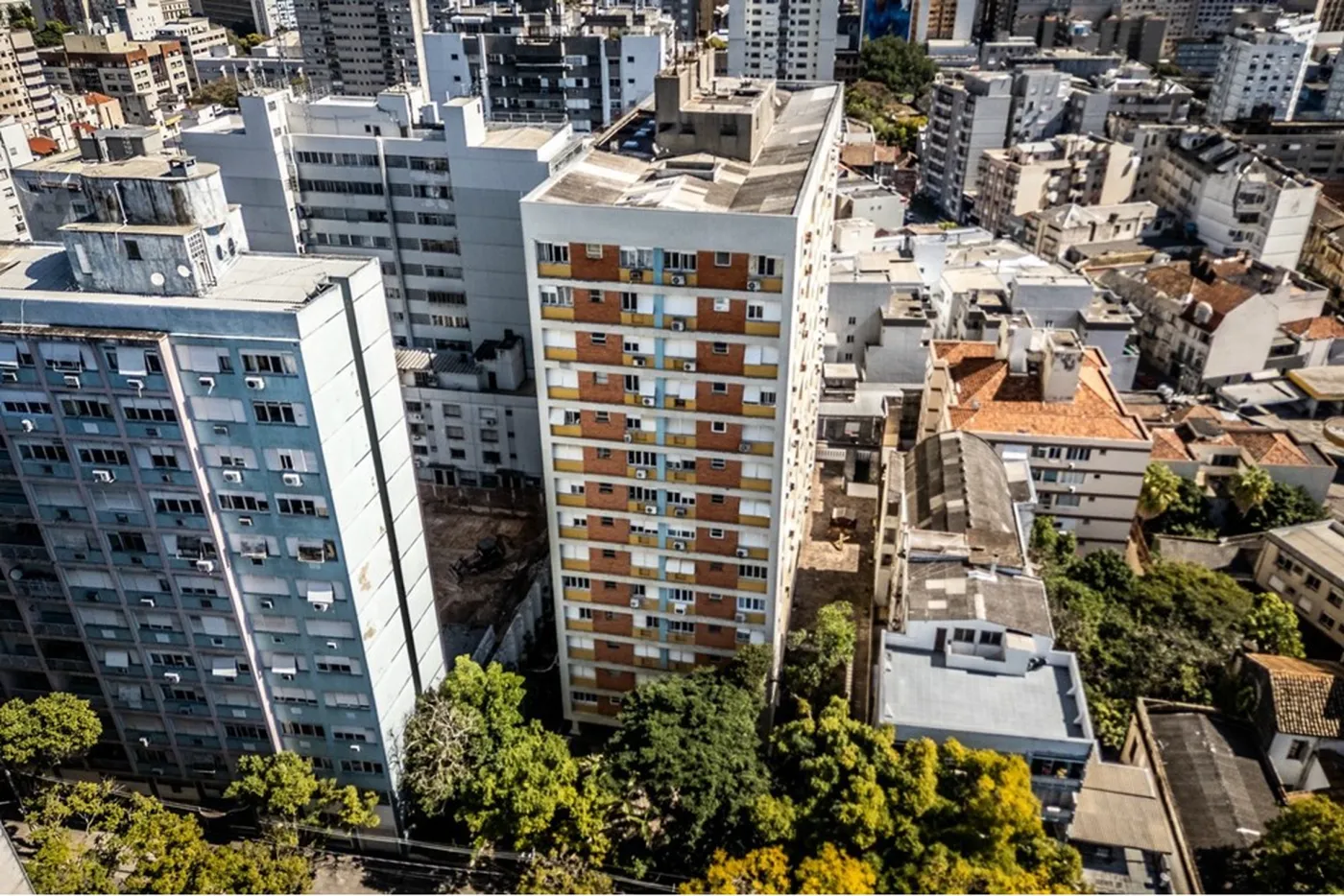 IG 891 Apto 612481023-84 - REMAX Andar de Cima Exclusividades