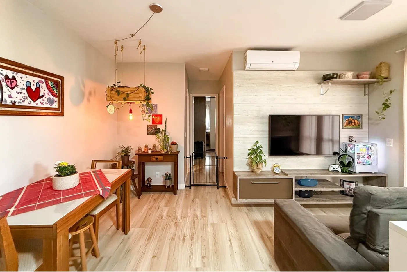 FJC 700 Apto 612651031-46 - REMAX Pillares Exclusividades