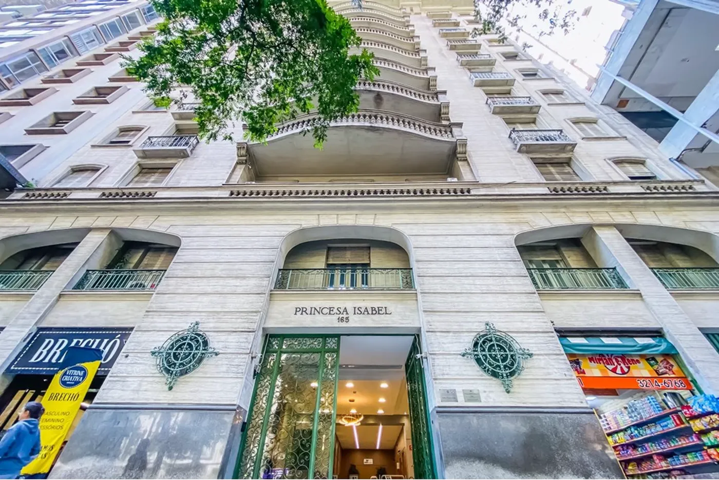 RSL 131 Sala 602291020-36 - REMAX B12 Exclusividades