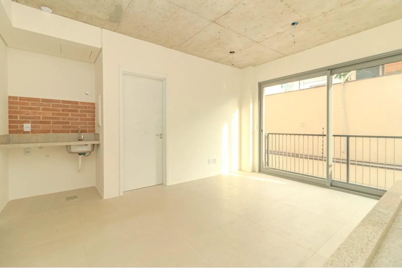 FJB 187 Apto 612491042-16 - REMAX Trend Exclusividades