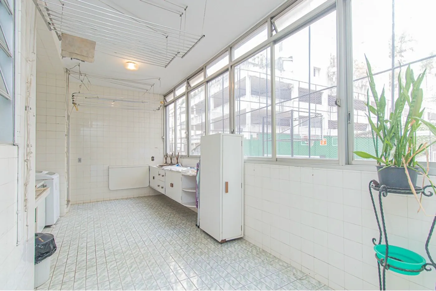 HDVF 465 Apto 601081056-46 - REMAX Lepex Exclusividades — foto 2