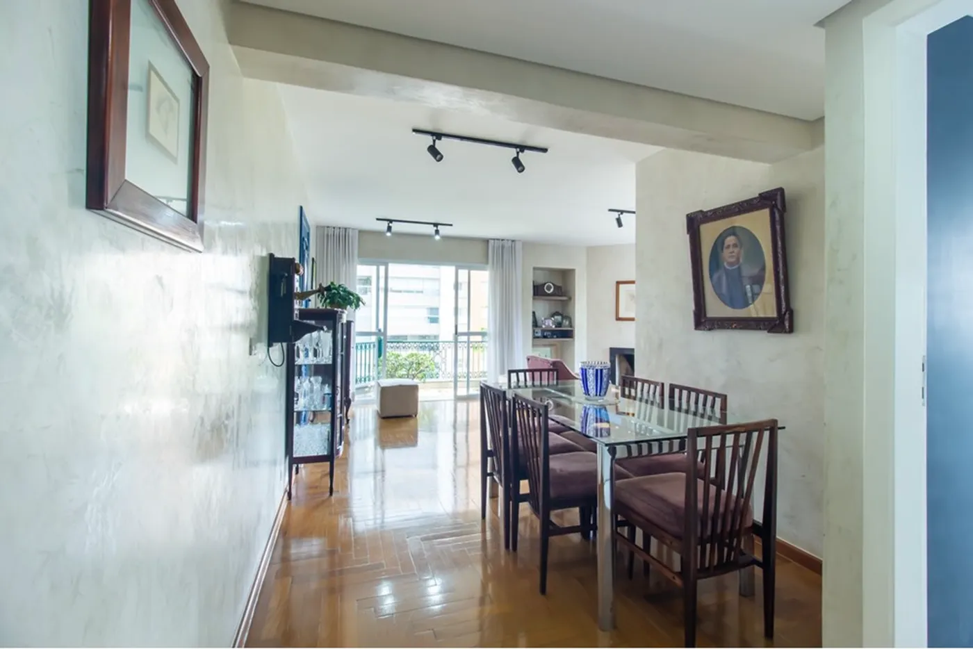 RPBDMM 330 Apto 601971072-47 - REMAX Empire Exclusividades