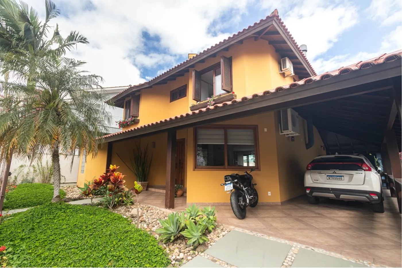 JPLP 111 Casa 590441045-72 - REMAX Dream On II Exclusividades