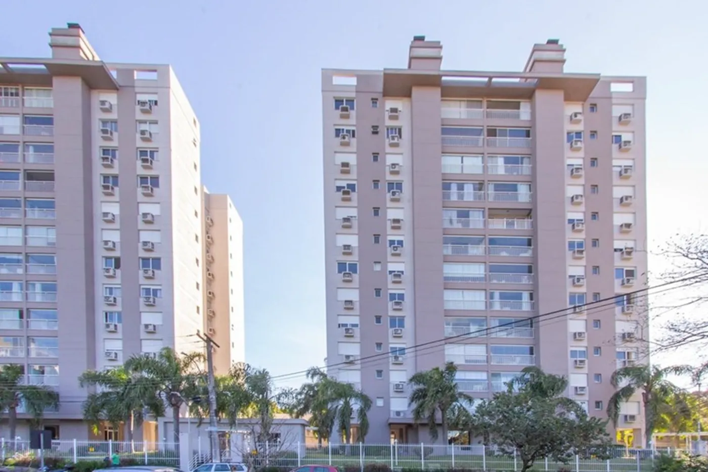 JLLS 160 Apto 610101004-61 - REMAX Tri Exclusividades